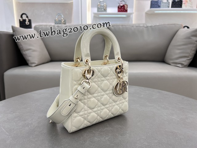 Dior专柜新款迪奥高仿原单四格漆皮酒红Lady戴妃手提女包 djfk1320